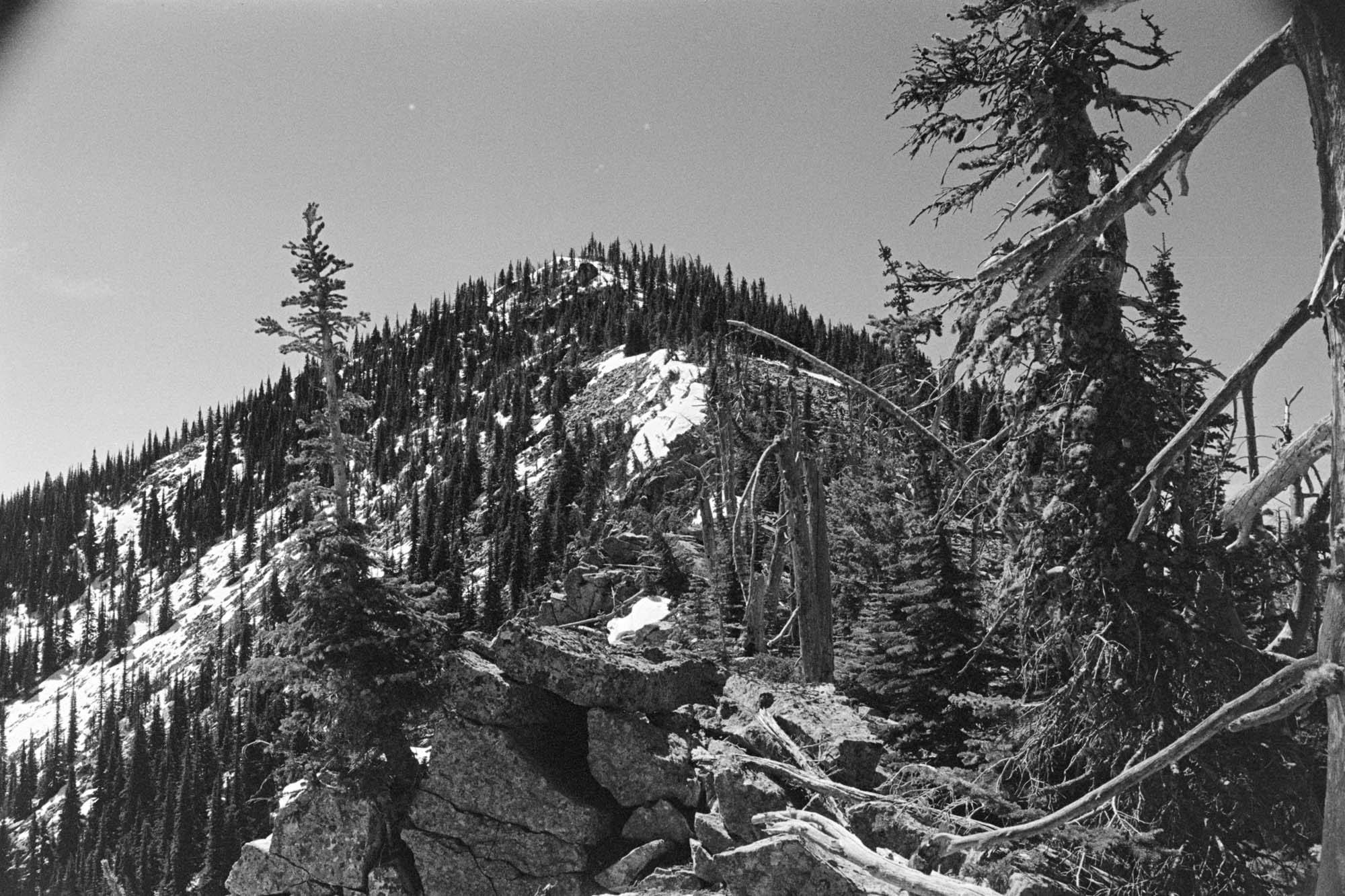 Peakbagging the Kettle Falls Range